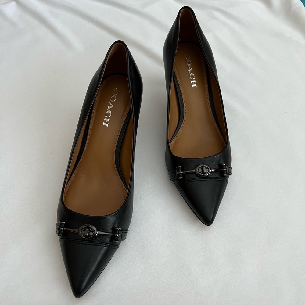 Size 9.5 Coach Lauri Pointed Toe Pumps Black Leather Heels